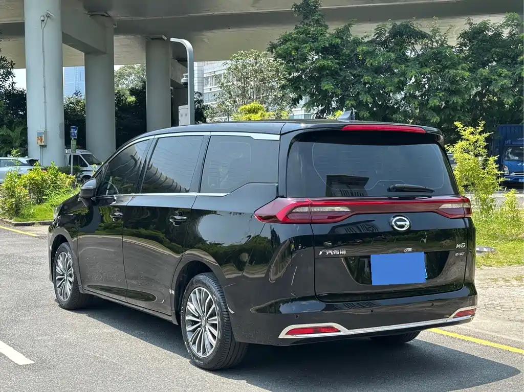 GAC Trumpchi M6 2021 — фото 4