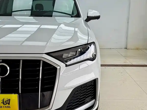 Audi Q7 2021