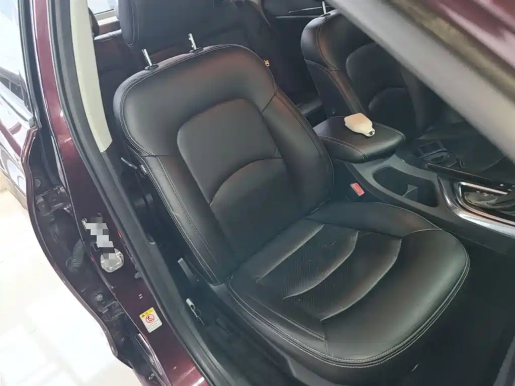 GAC Motor Trumpchi GA6 2015 — фото 25
