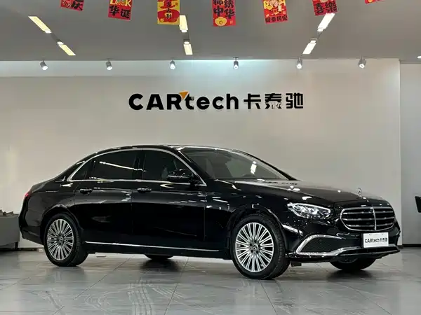 Mercedes-Benz E-Class 2022