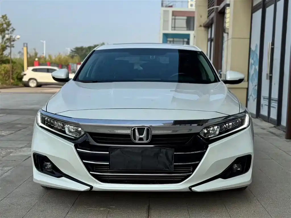 Honda Accord 2023 — фото 3