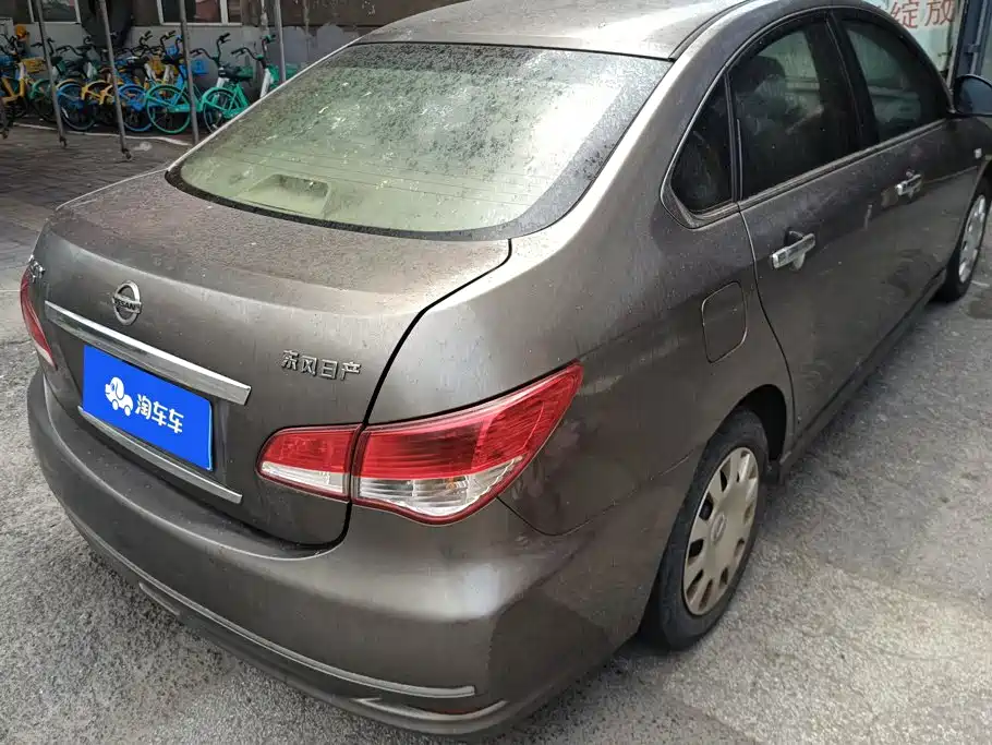 Nissan Sylphy 2013