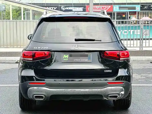 Mercedes-Benz GLB 2022