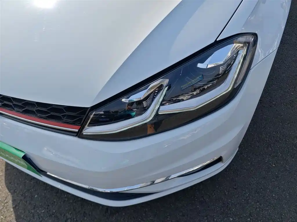 Volkswagen Golf 2018 — фото 18
