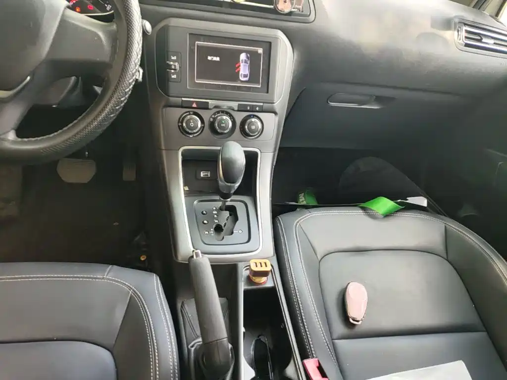 Citroën C4 Sega 2017 — фото 14