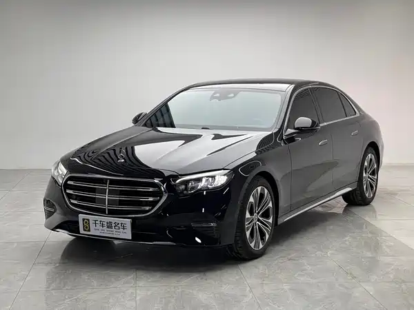 Mercedes-Benz E-Class 2025