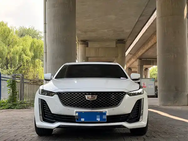 Cadillac CT5 2023