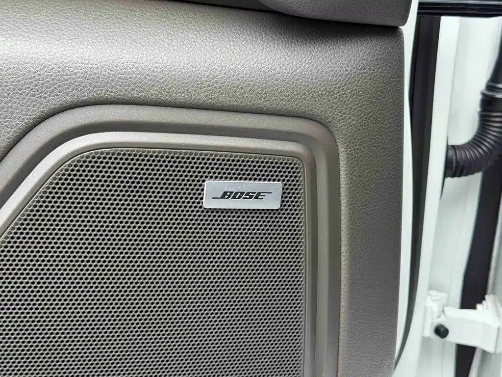 Porsche Macan 2022 — фото 13