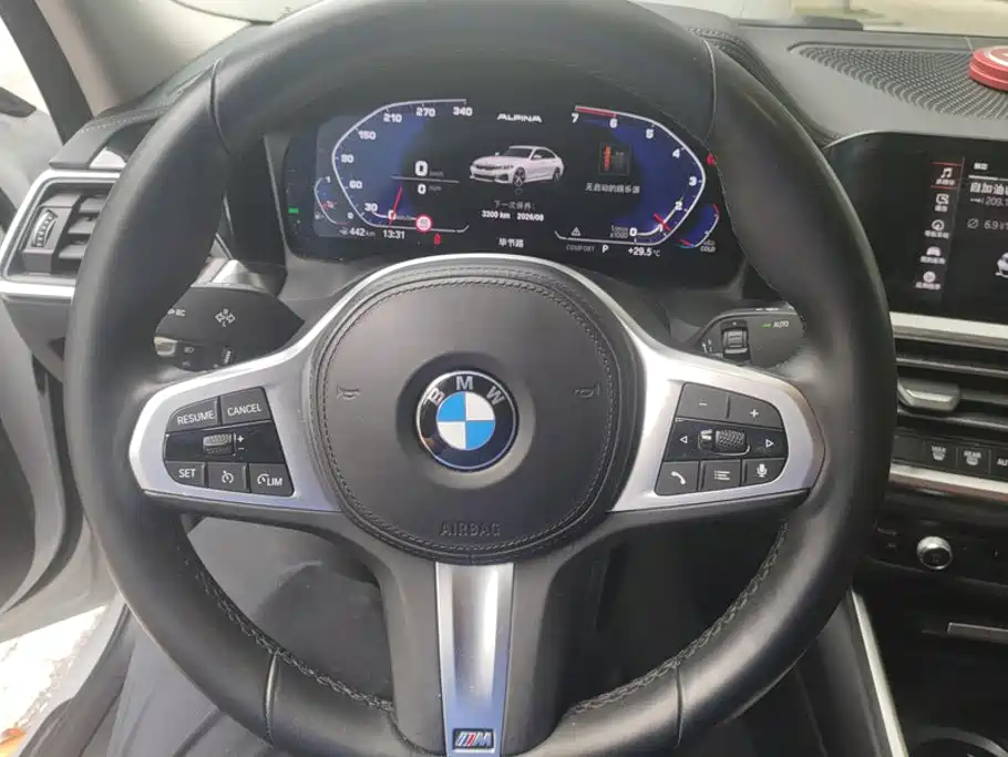 BMW 3 Series 2021 — фото 15