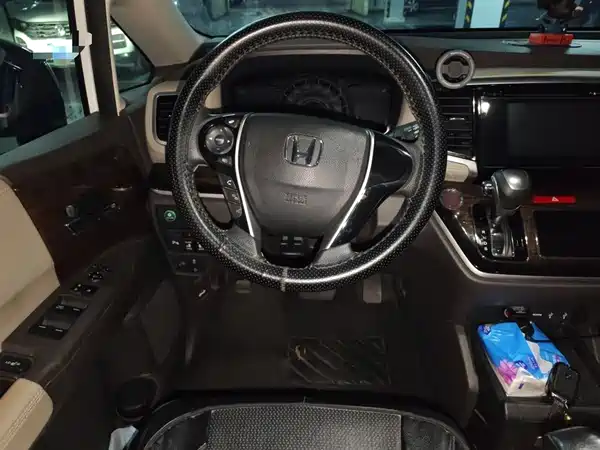 Honda Odyssey 2015