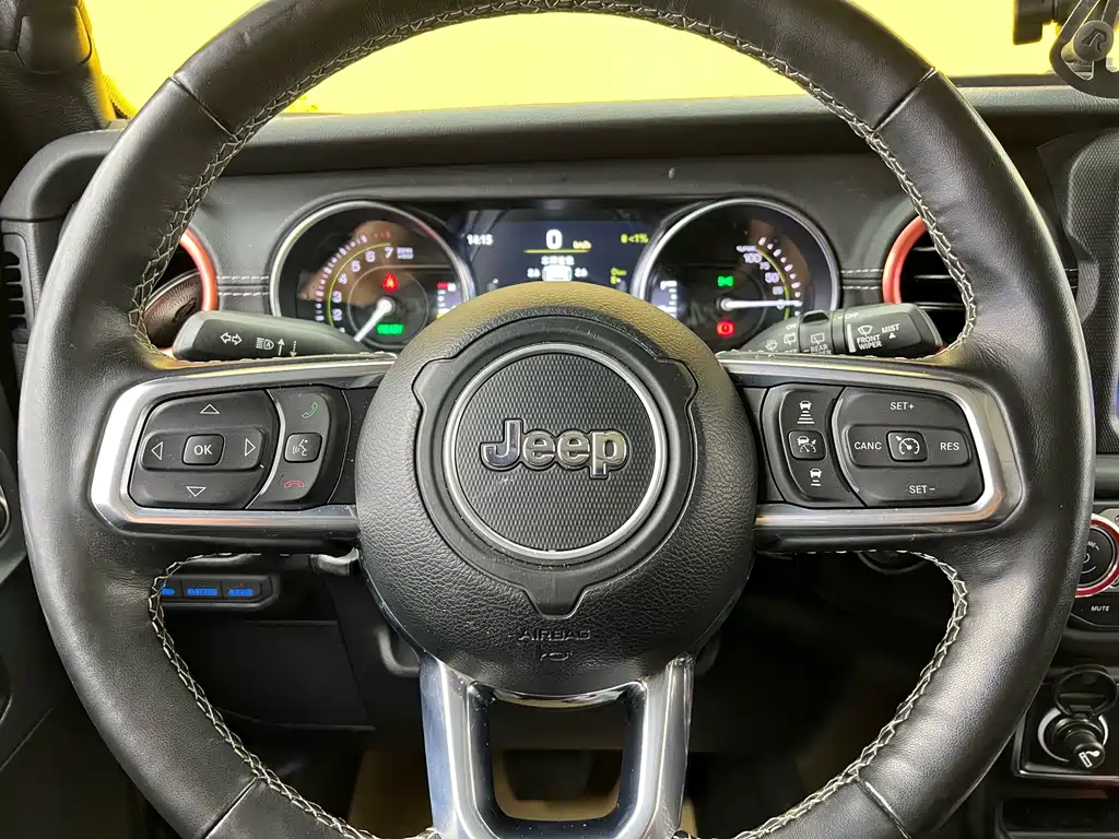 Jeep Wrangler PHEV 2021 — фото 11