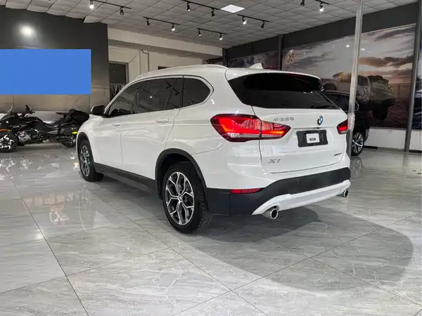 BMW X1 2021