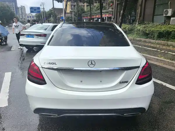 Mercedes-Benz C-Class 2019