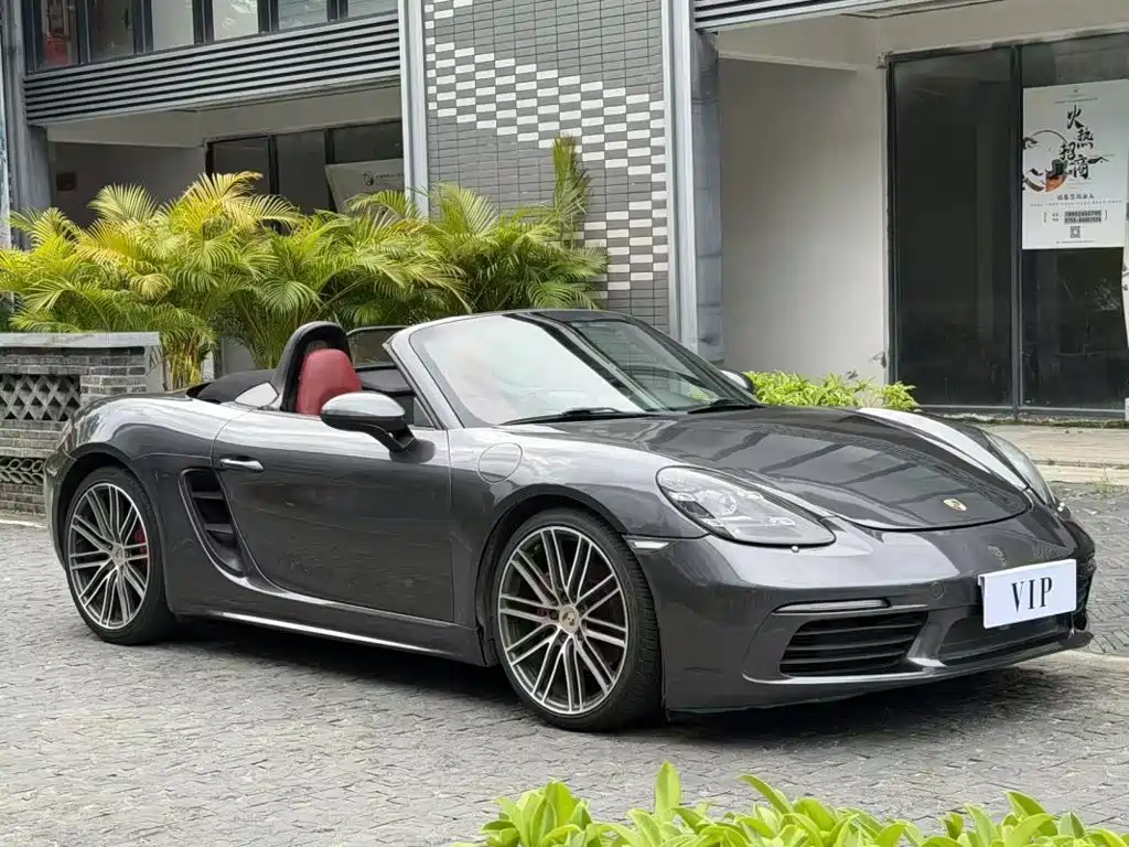 Porsche 718 2017 — фото 1