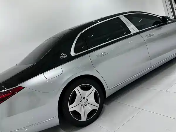 Mercedes-Benz Maybach S-Class 2024