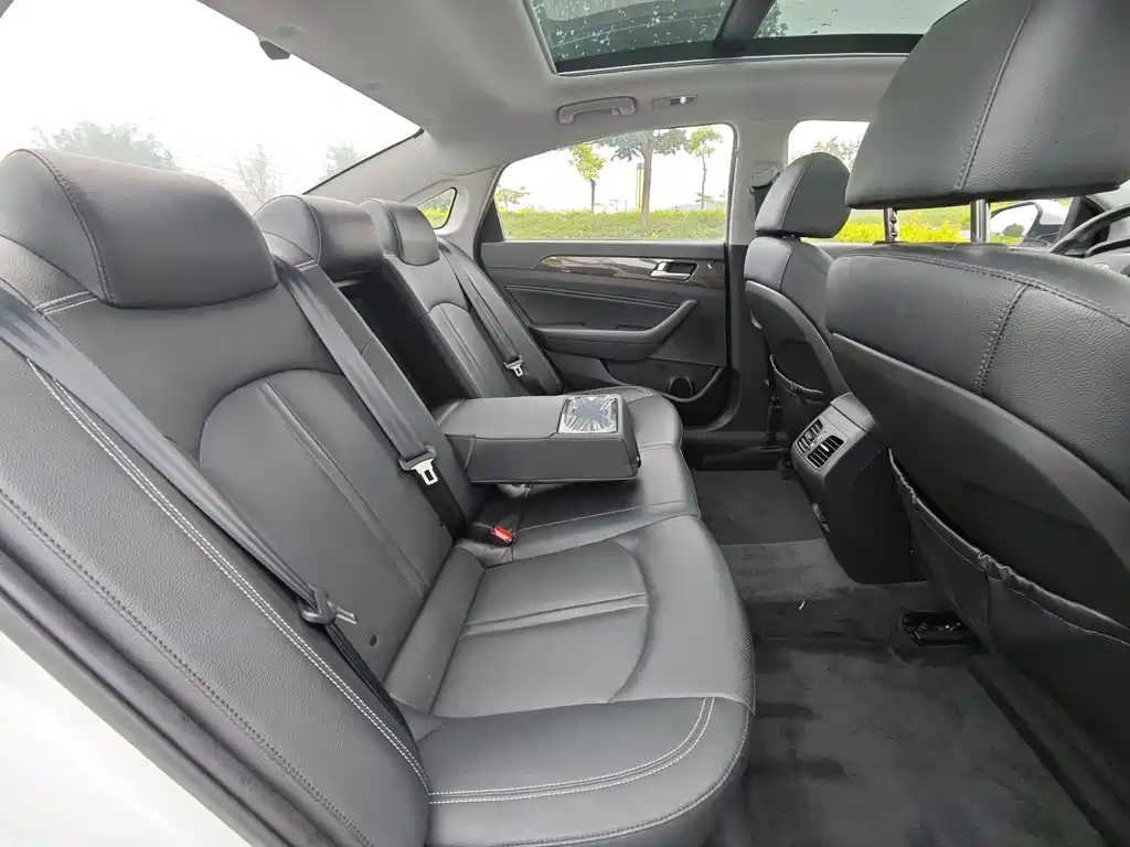Hyundai Sonata Plug-In Hybrid 2019 — фото 19