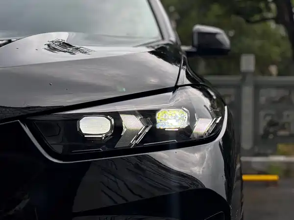 BMW X5 2023