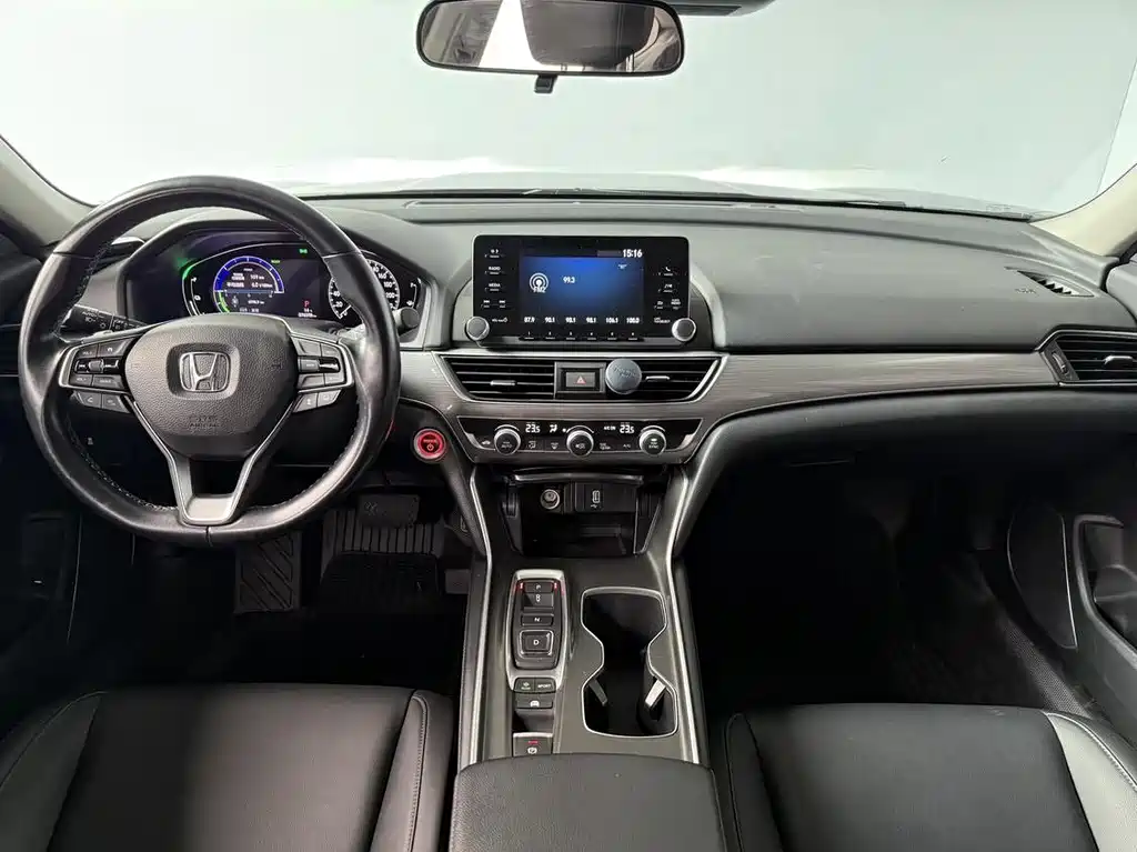 Honda Accord 2021 — фото 9
