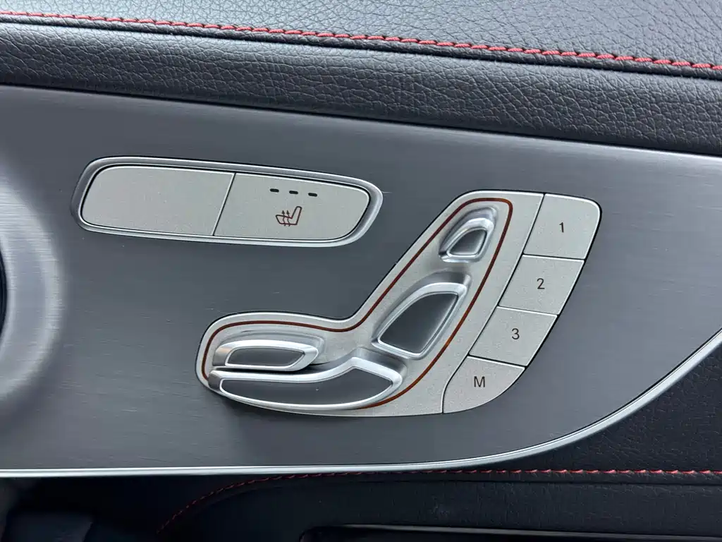 Mercedes-Benz C-Class 2023 — фото 20