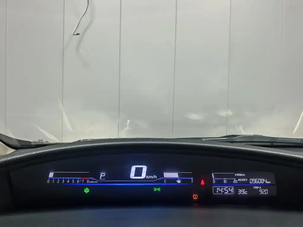 Honda Jade 2017 — фото 15