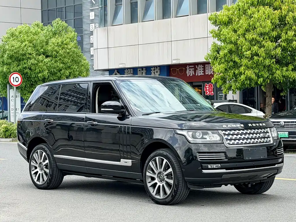 Land Rover Range Rover 2017 — фото 2