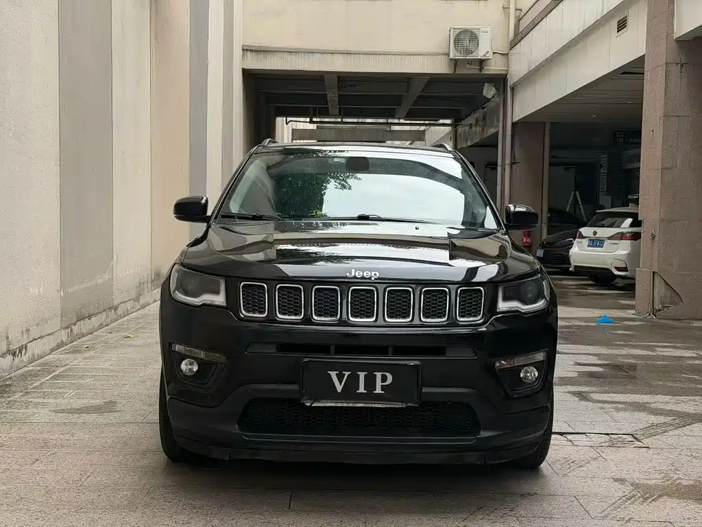Jeep Compass 2019 — фото 2