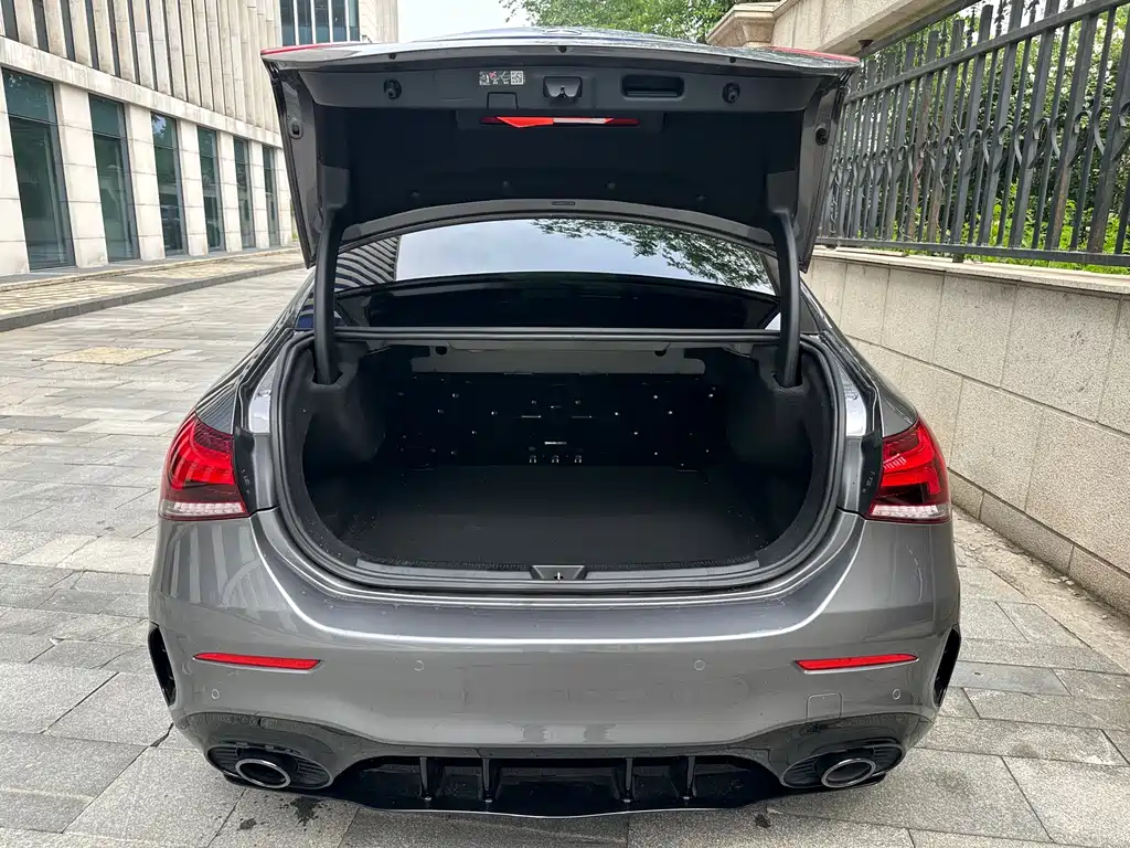 Mercedes-Benz A-Class AMG 2023 — фото 19