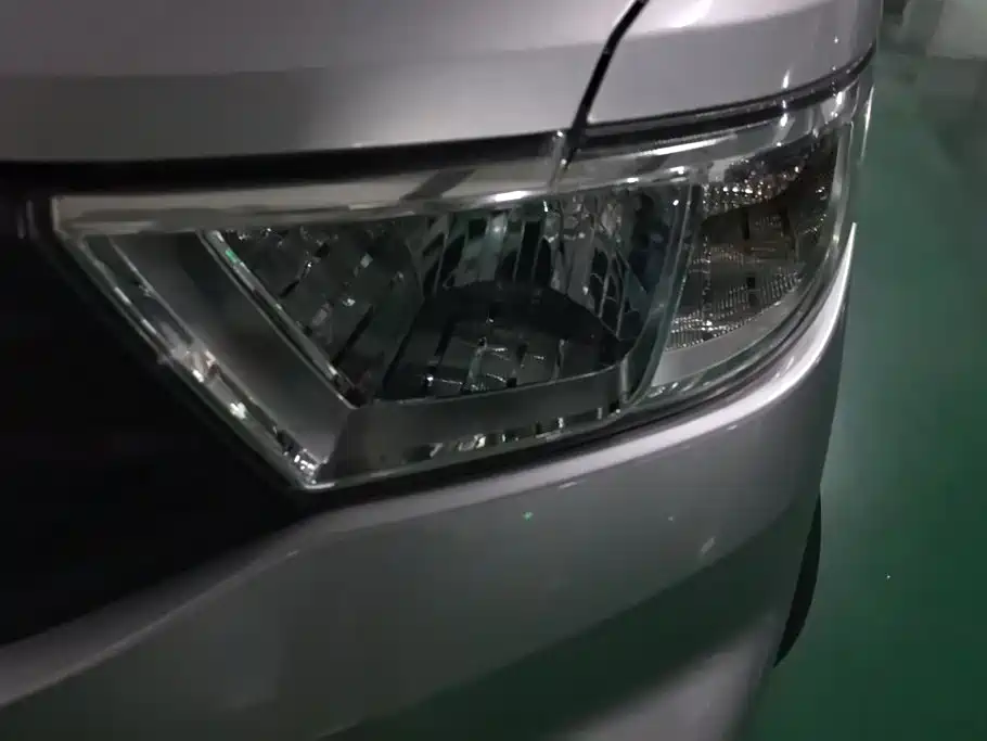 Wuling Hongguang V 2023