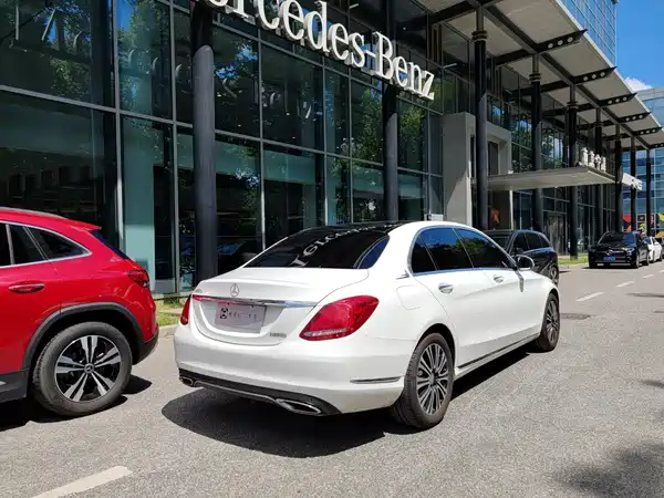 Mercedes-Benz C-Class 2016