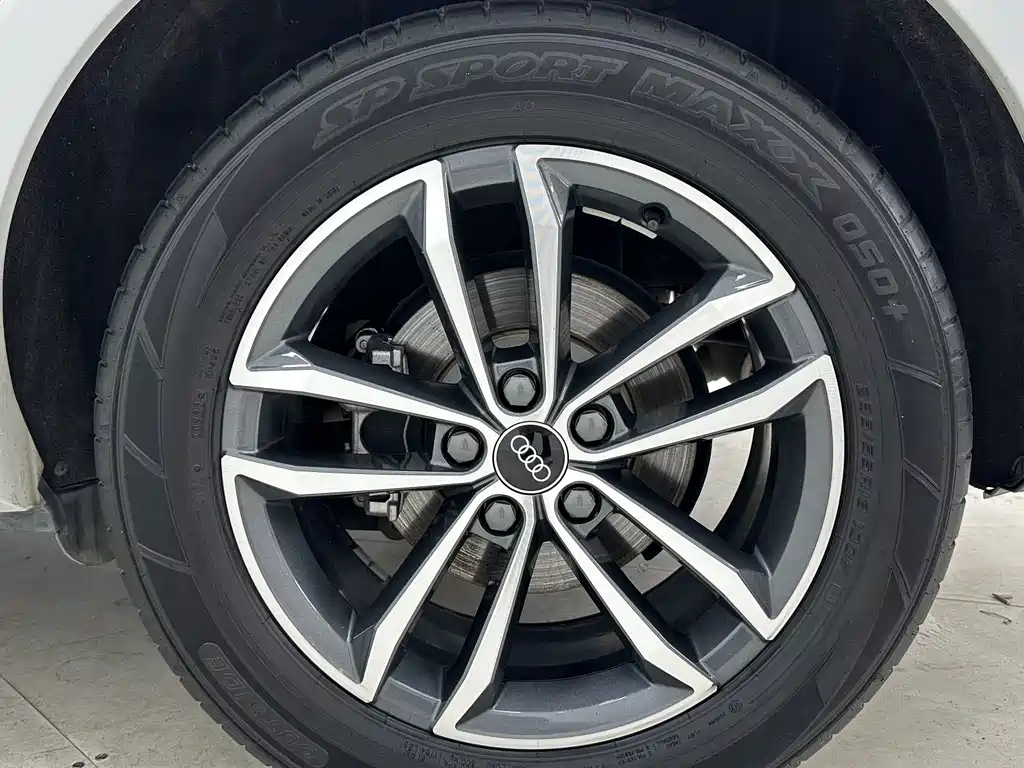 Audi Q3 2022 — фото 17