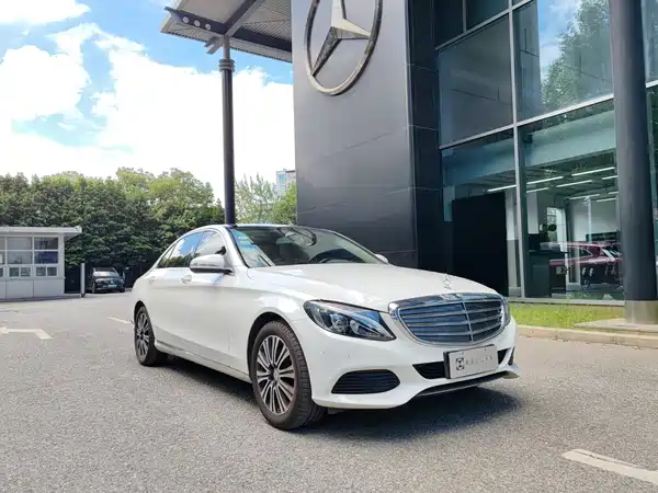 Mercedes-Benz C-Class 2016