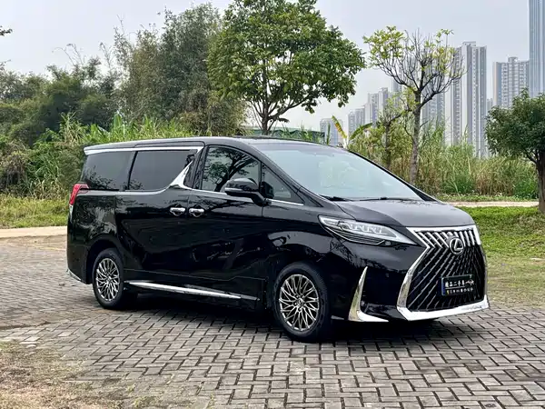 Toyota Alphard 2018