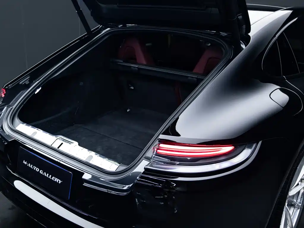 Porsche Panamera 2022 — фото 31