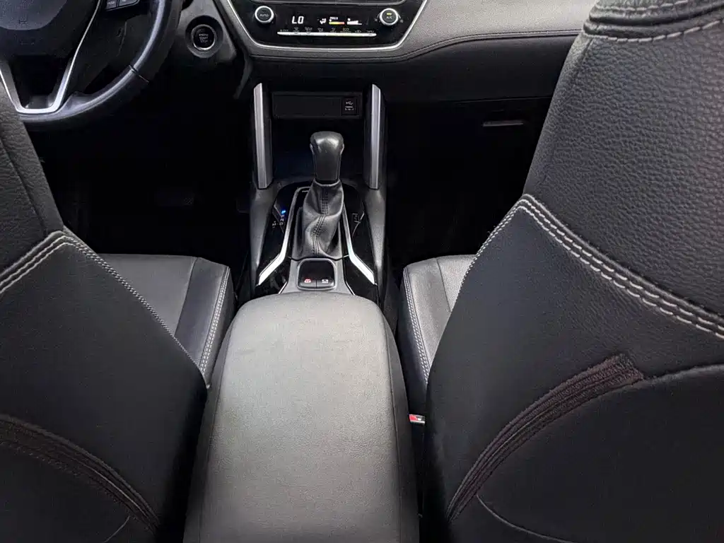 Toyota Corolla Cross 2022 — фото 22