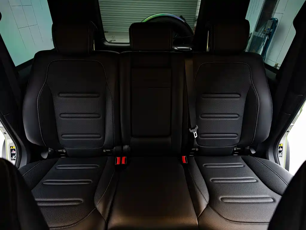 Mercedes-Benz G-Class 2019 — фото 19