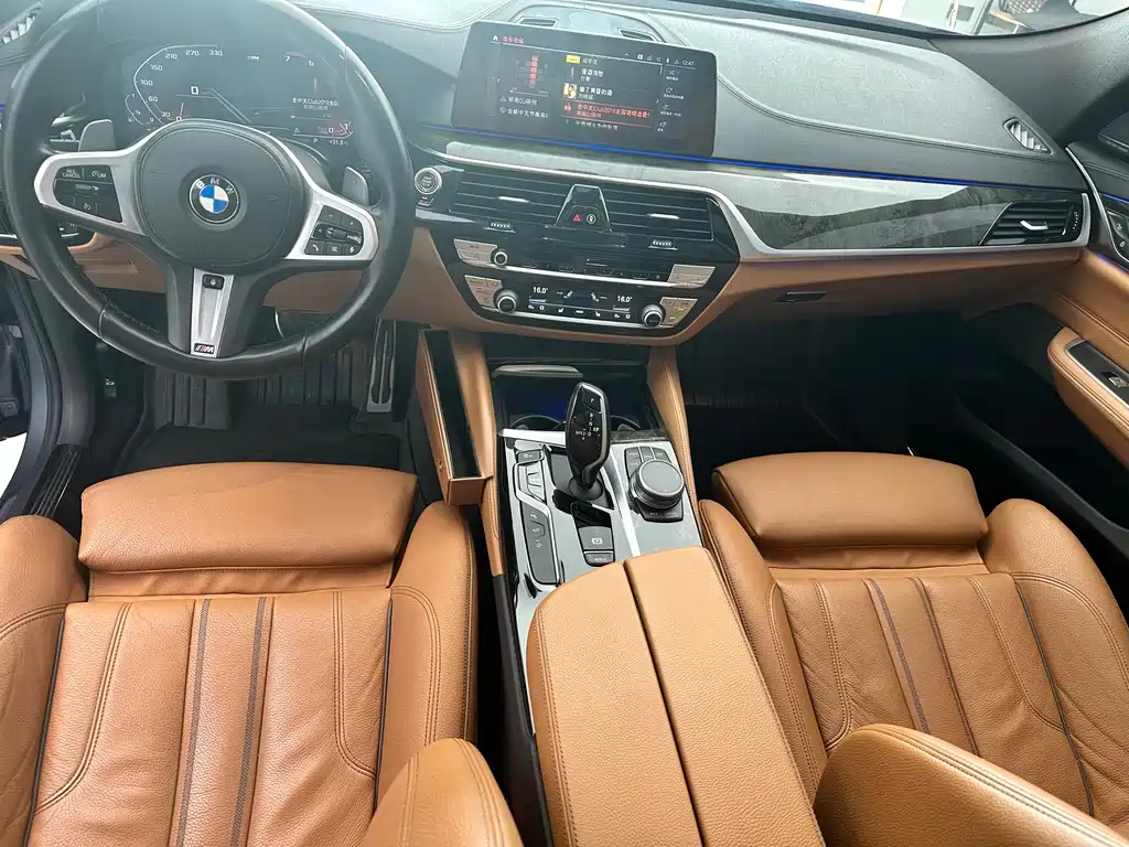 BMW 6 Series GT 2020 — фото 9