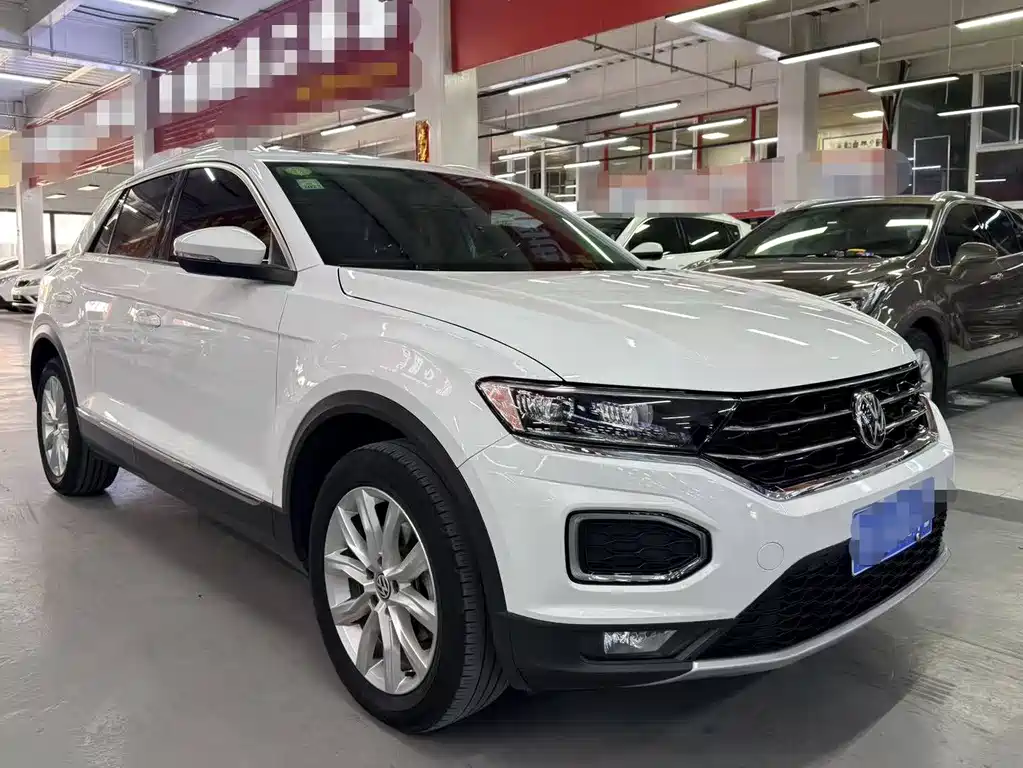 Volkswagen T-Roc 2021 — фото 3