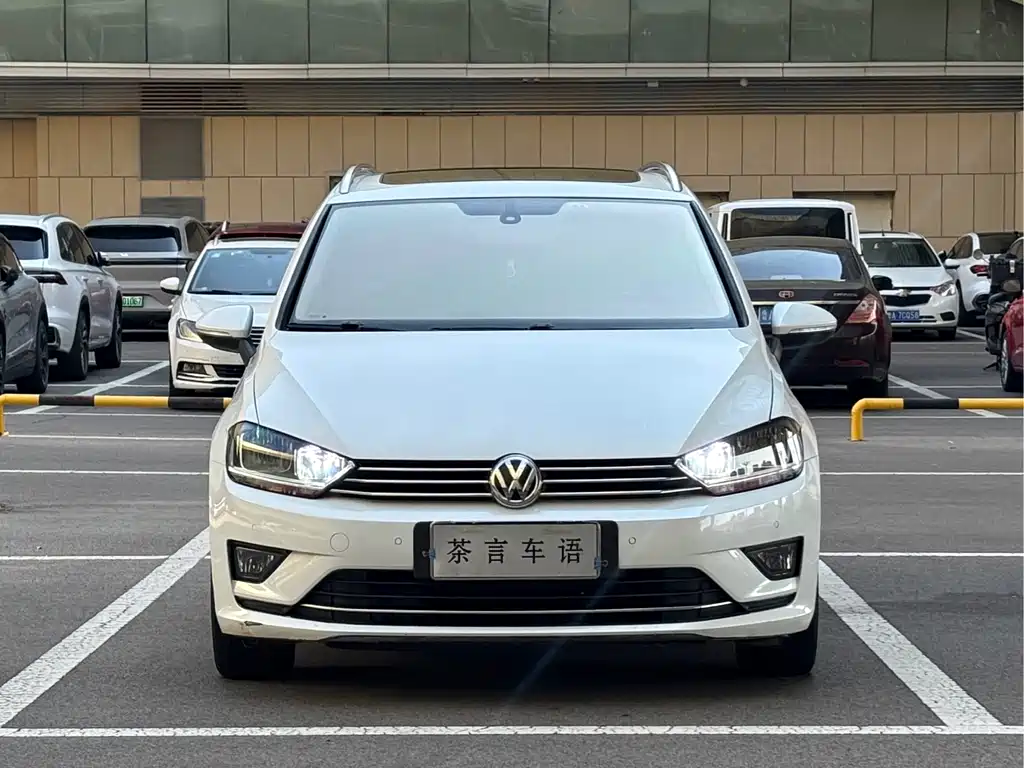 Volkswagen Golf Jialu 2016 — фото 2