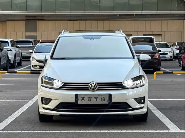 Volkswagen Golf Jialu 2016