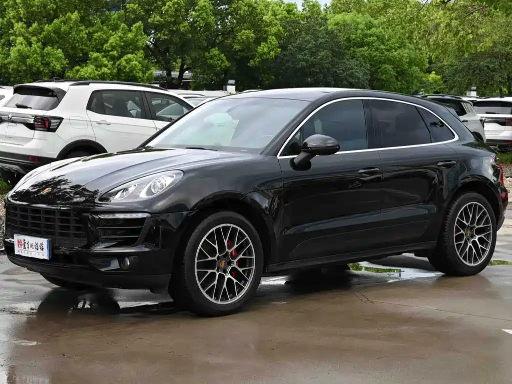Porsche Macan 2014 — фото 1