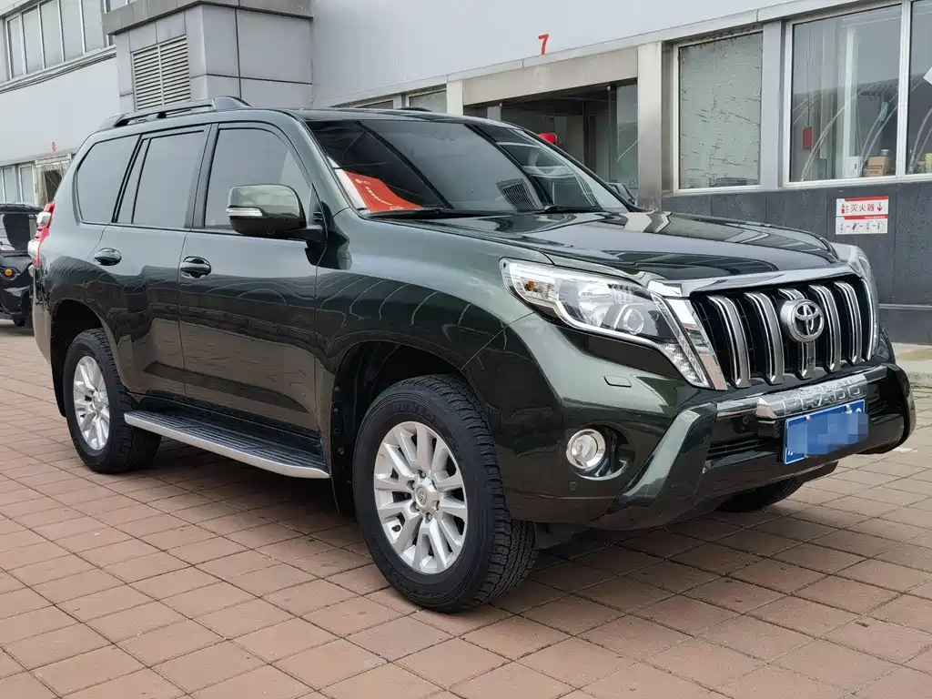 Toyota Prado 2017 — фото 3