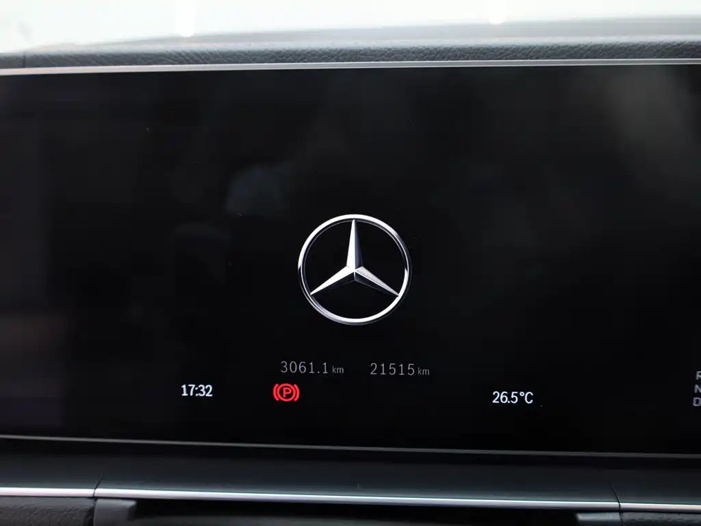 Mercedes-Benz GLE 2025 — фото 10