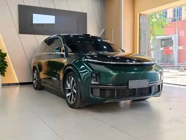 Li Auto L8 2023