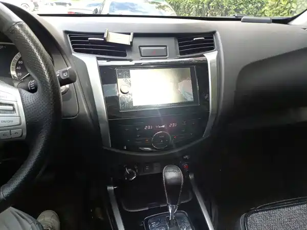 Nissan Terra 2019