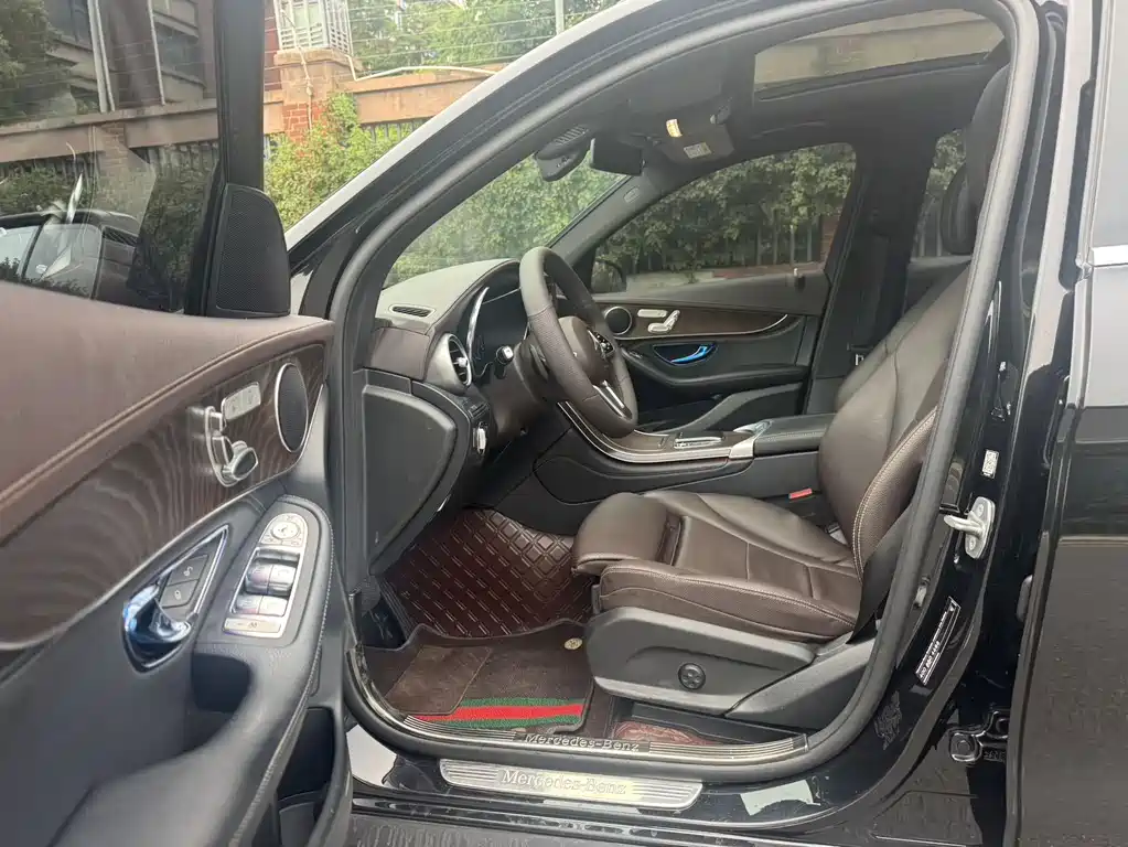 Mercedes-Benz GLC 2020