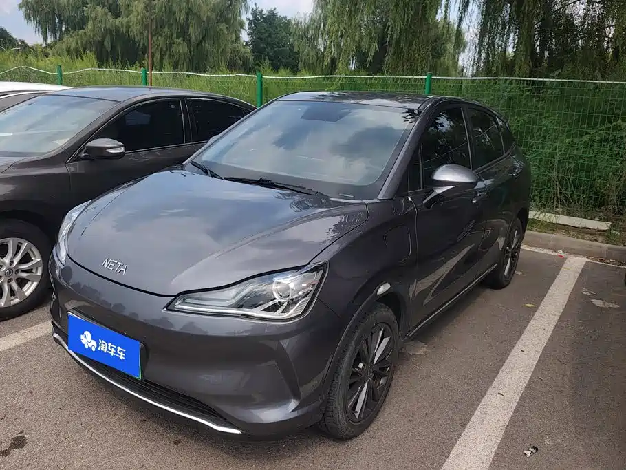 Neta V 2023