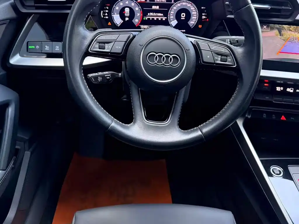 Audi A3 2022 — фото 25