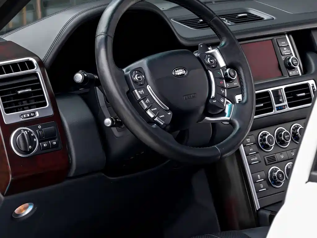 Land Rover Range Rover 2013 — фото 10