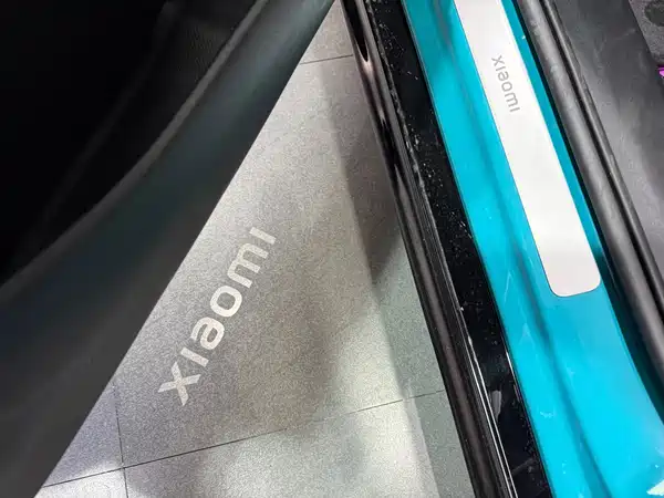 Xiaomi SU7 2024