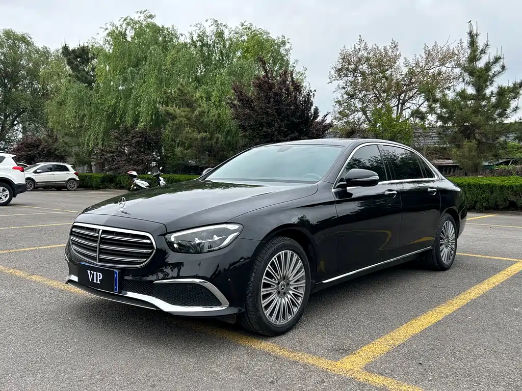 Mercedes-Benz E-Class 2021